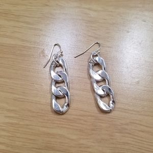 Chain link earrings